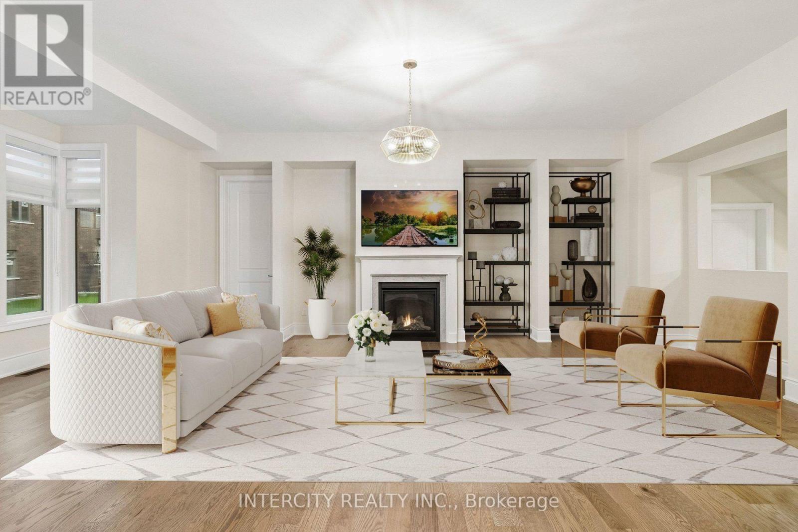 15 GARRIOCK HALL AVENUE - 12