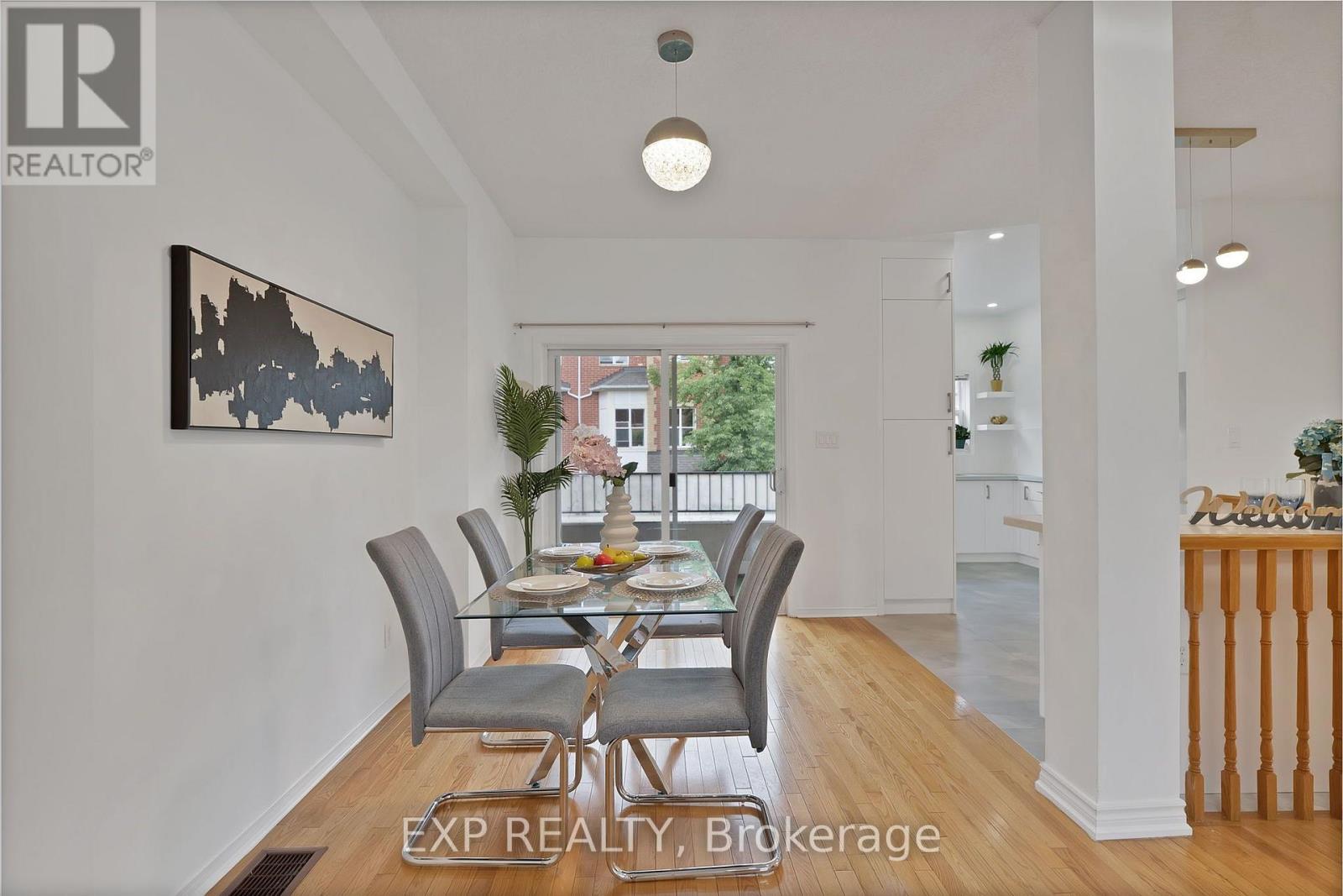 11 MAPLE PARK WAY - 25