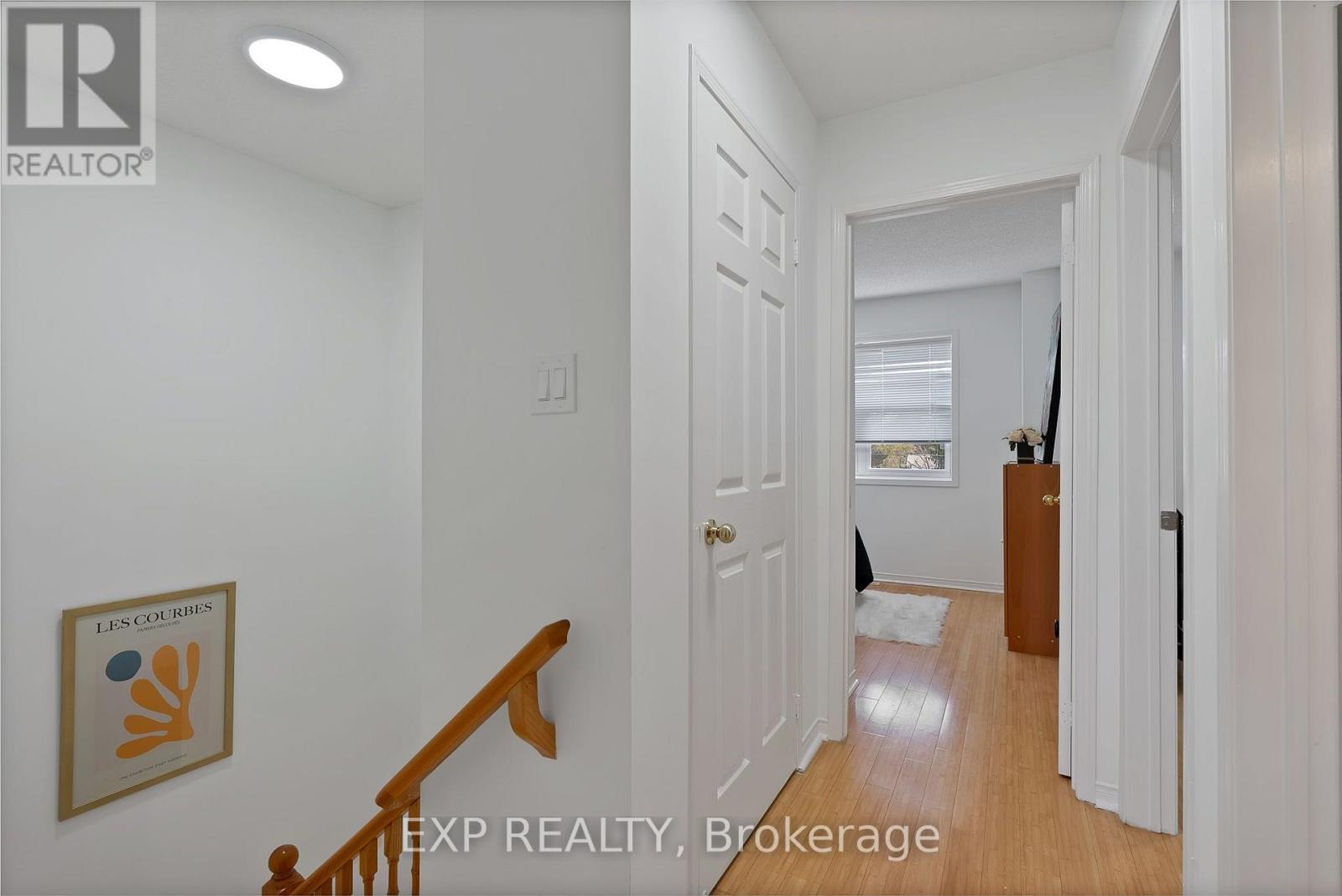 11 MAPLE PARK WAY - 26