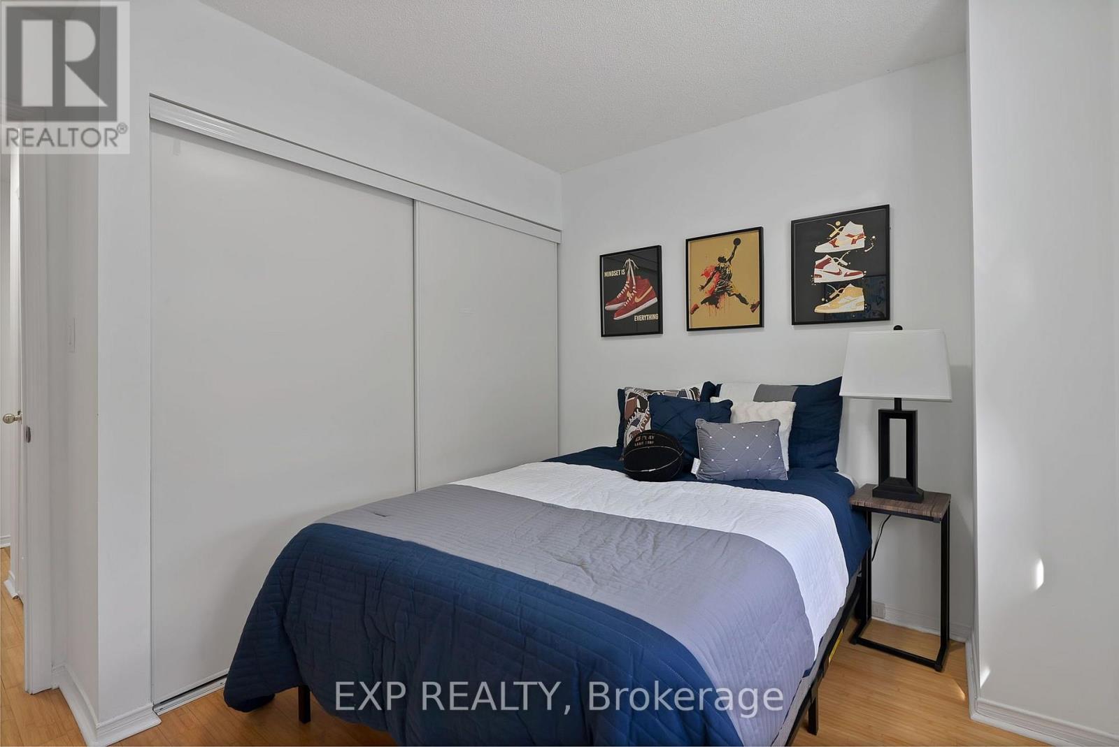 11 MAPLE PARK WAY - Image 28