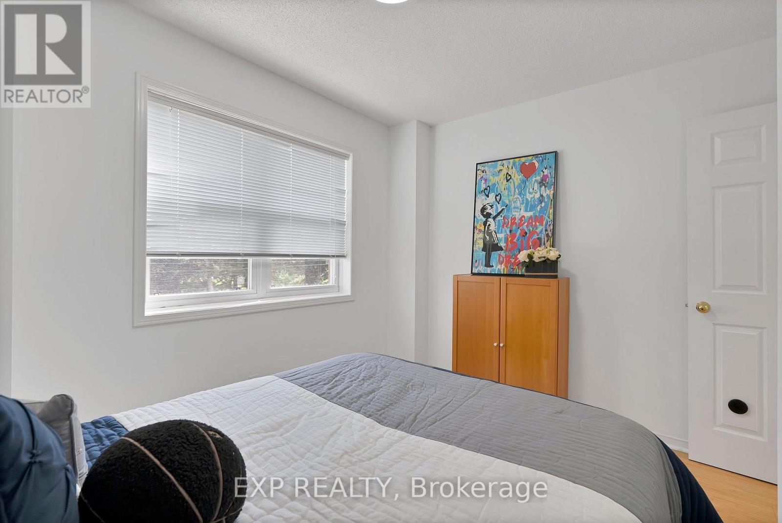 11 MAPLE PARK WAY - Image 29