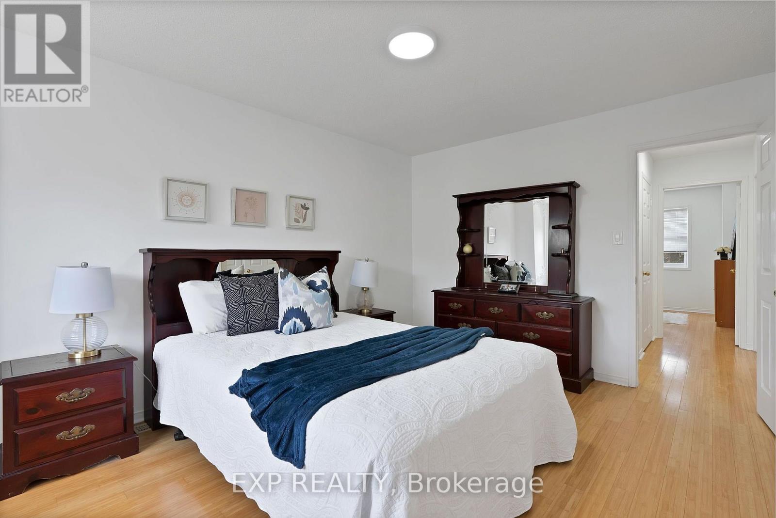 11 MAPLE PARK WAY - Image 33