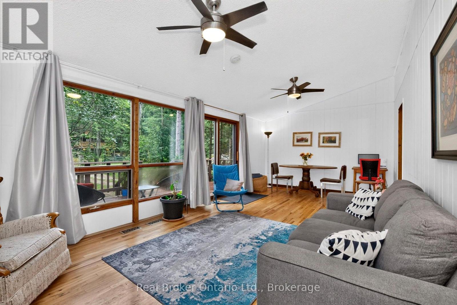 24 FERNANNE DRIVE - 17