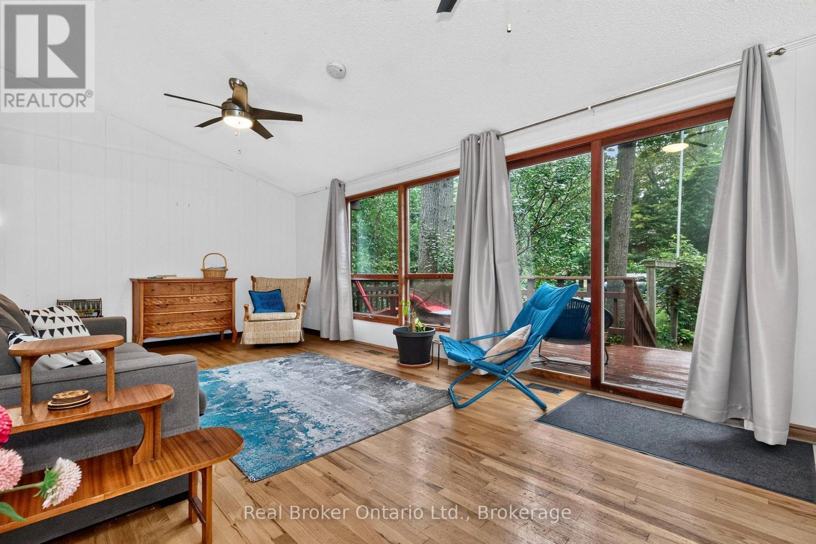 24 FERNANNE DRIVE - Image 19