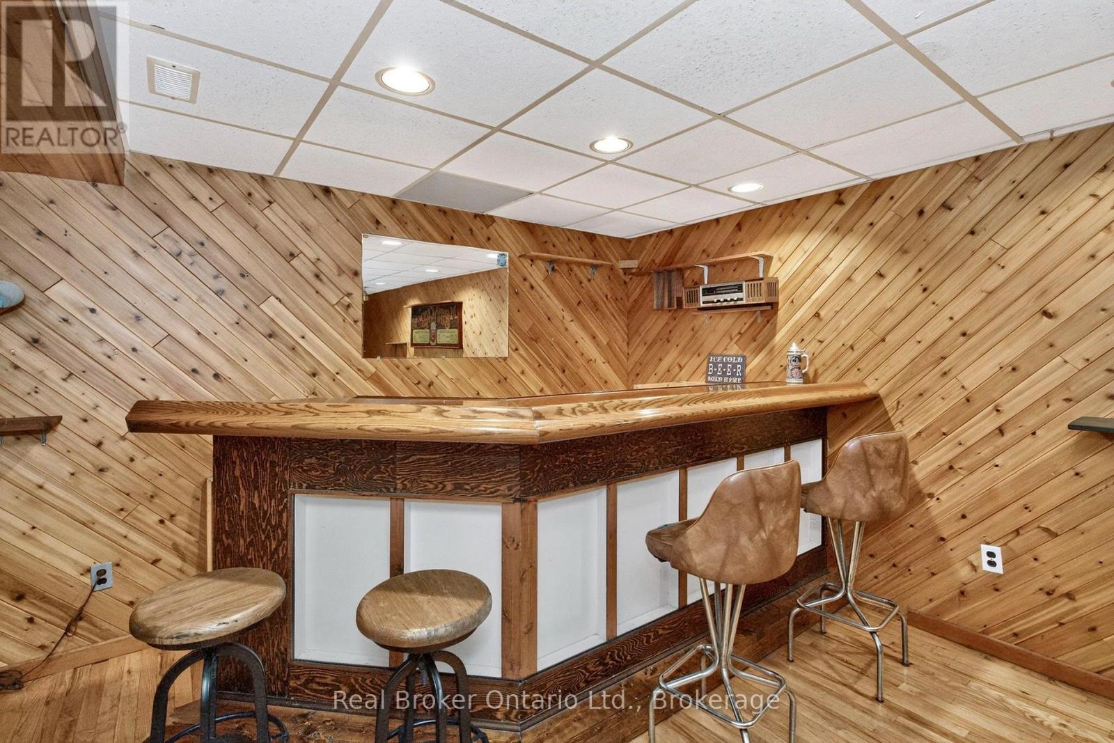 24 FERNANNE DRIVE - Image 28