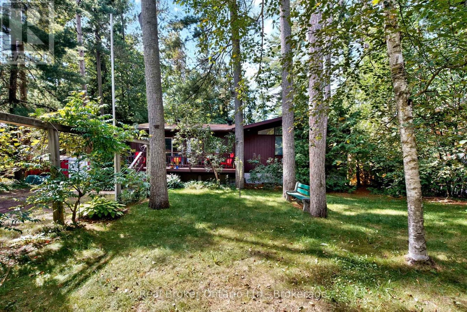 24 FERNANNE DRIVE - 4