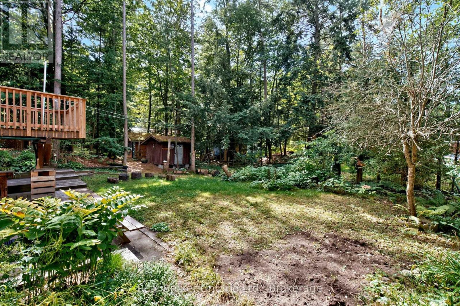 24 FERNANNE DRIVE - 40