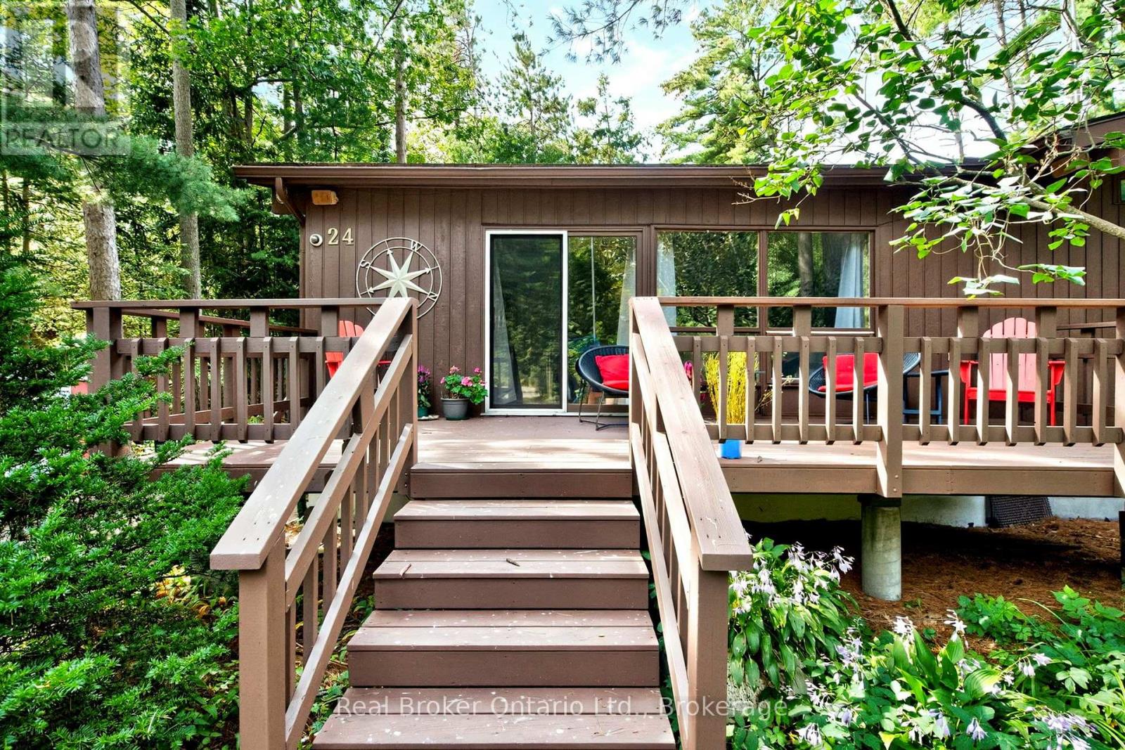 24 FERNANNE DRIVE - 6