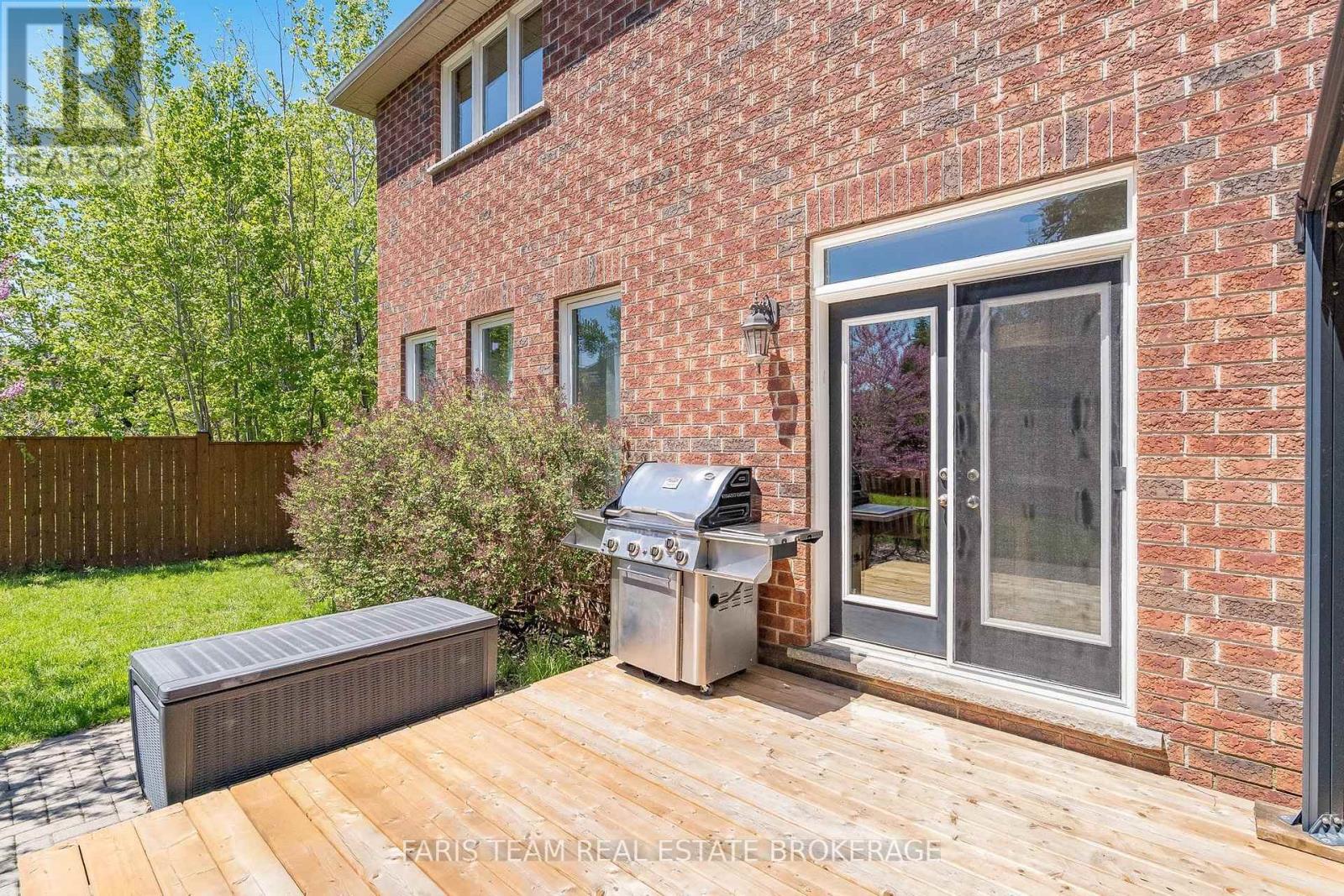 33 AUBURN COURT - Image 35