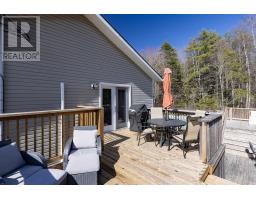 Laundry / Bath - 18372 Highway 2, Fenwick, NS B0L1C0 Photo 13