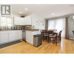 Primary Bedroom - 18372 Highway 2, Fenwick, NS B0L1C0 Photo 8