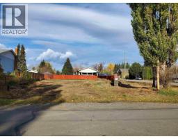 Primary bedroom of 824 LA SALLE AVENUE · Prince George, BC