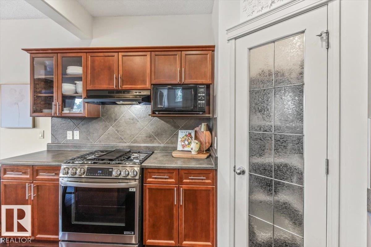 94 ERIN RIDGE DR - 14
