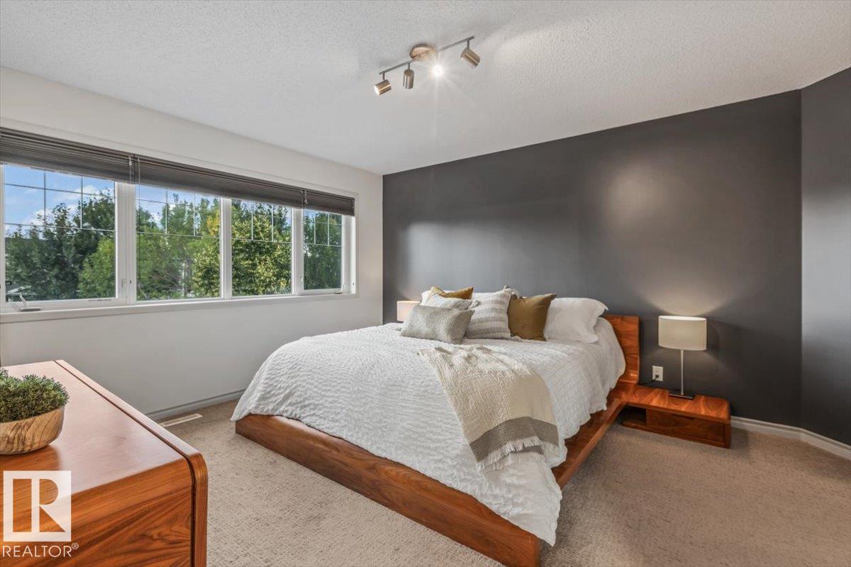 94 ERIN RIDGE DR - 31