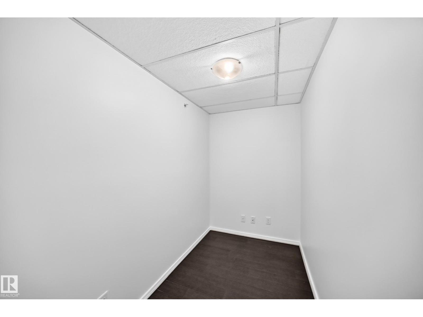 #331 7825 71 ST NW - 23