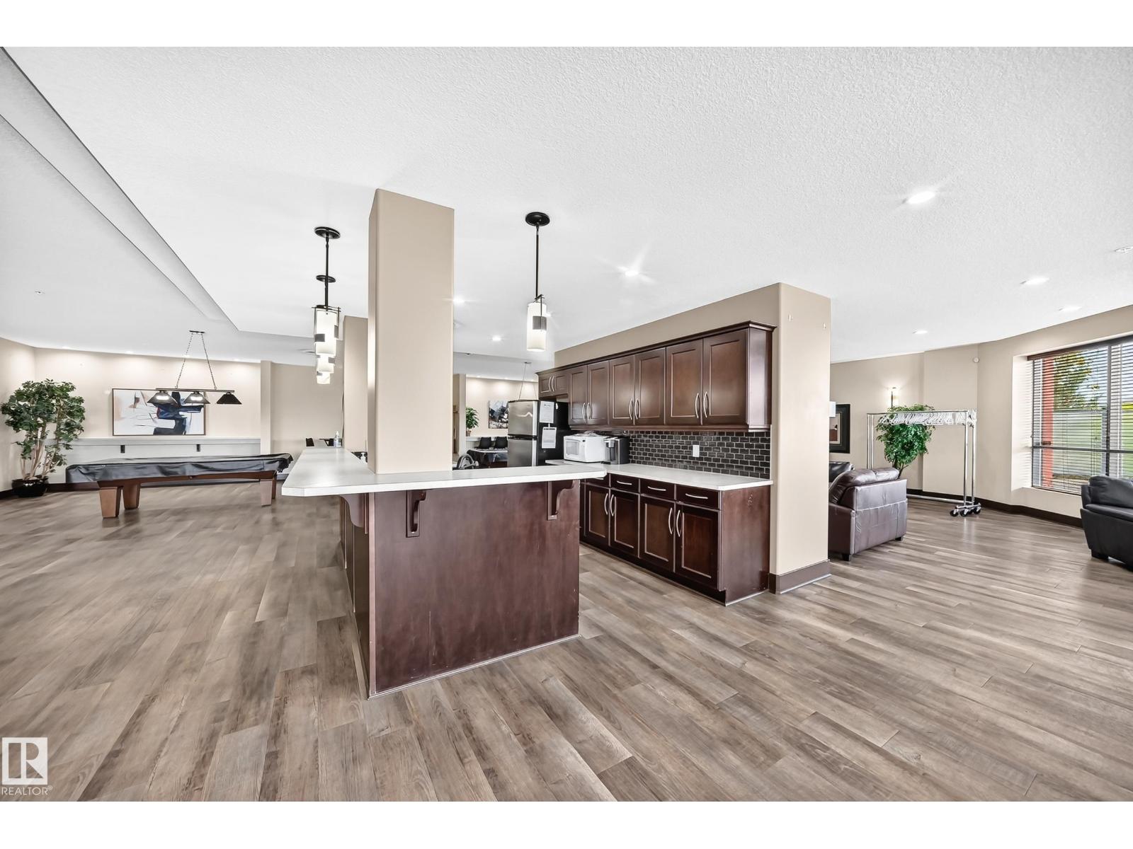 #331 7825 71 ST NW - 39