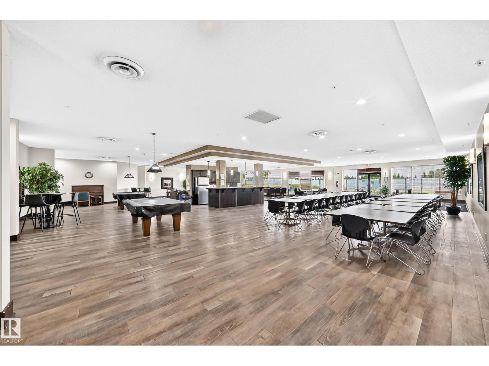 #331 7825 71 ST NW - 36