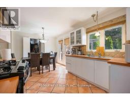 11 Duval Drive, Toronto, ON M6L2J9 Photo 11