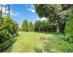 11 Duval Drive, Toronto, ON M6L2J9 Photo 23