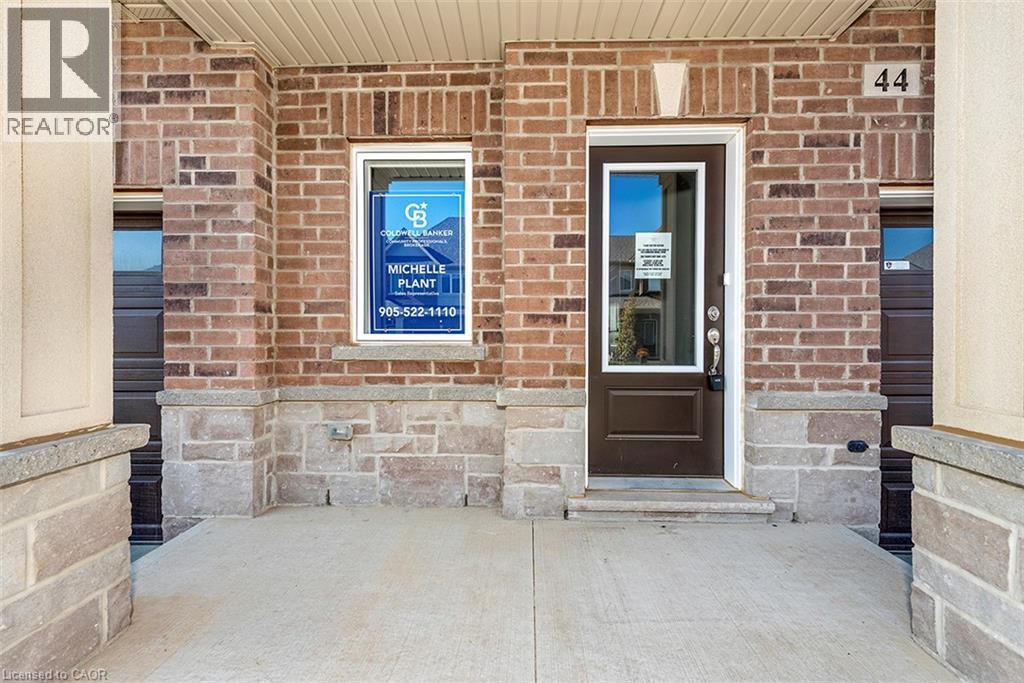 #44 205 THAMES Way - 2