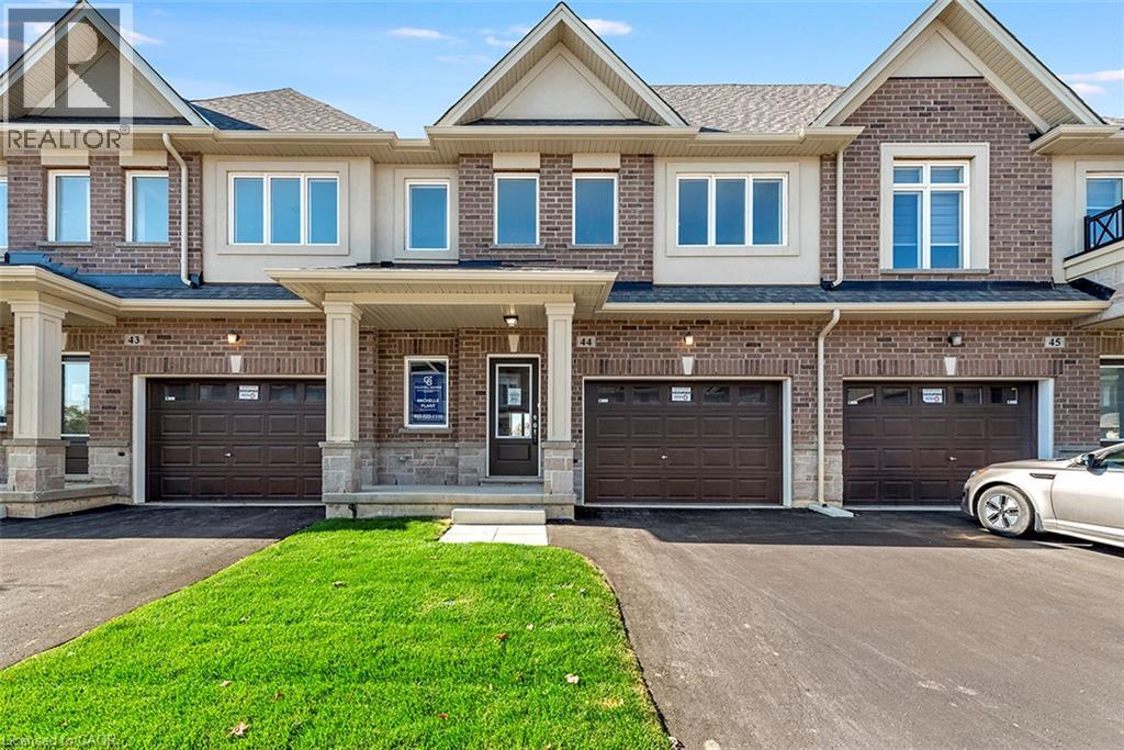 #44 205 THAMES Way - 1