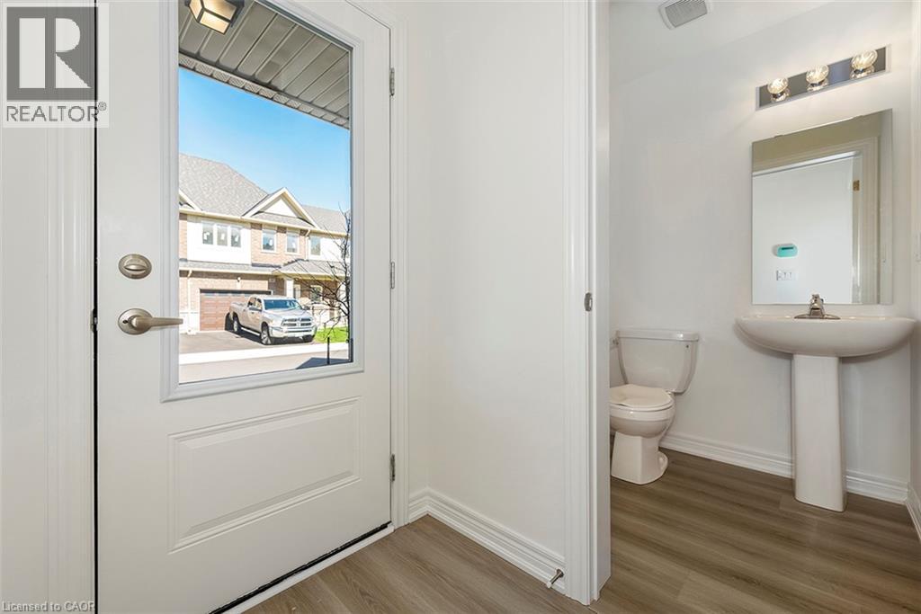 #44 205 THAMES Way - 3