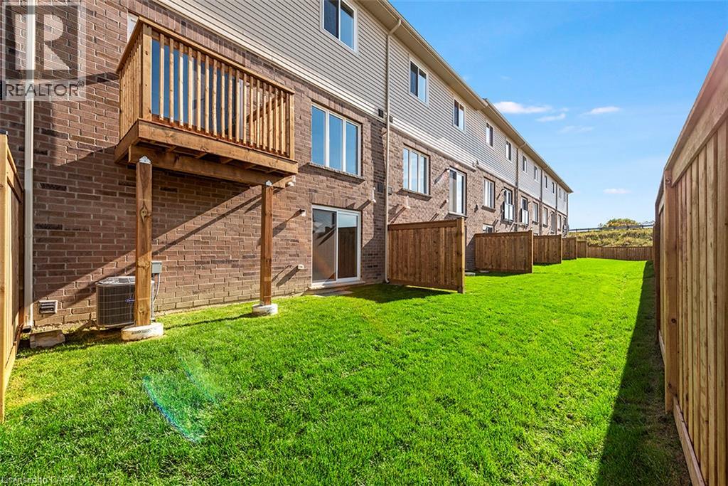 #44 205 THAMES Way - 20