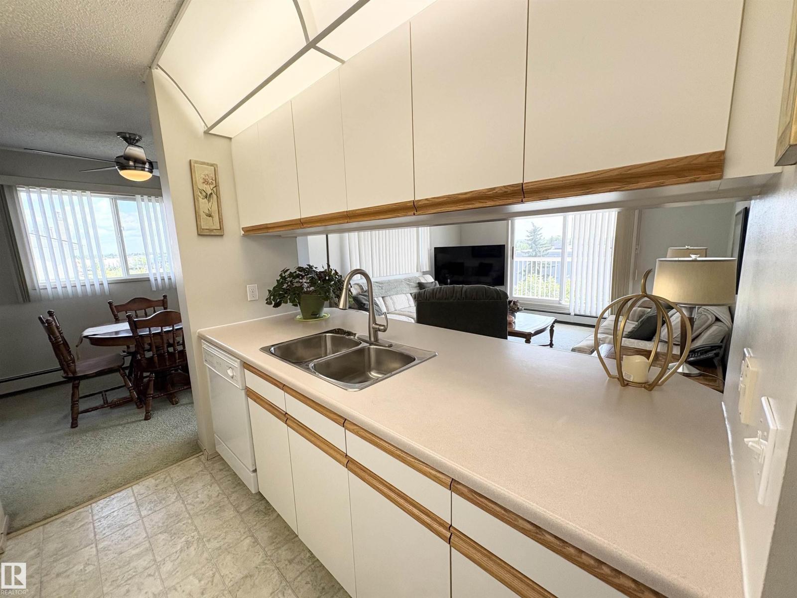#410 4220 139 AV NW - 9