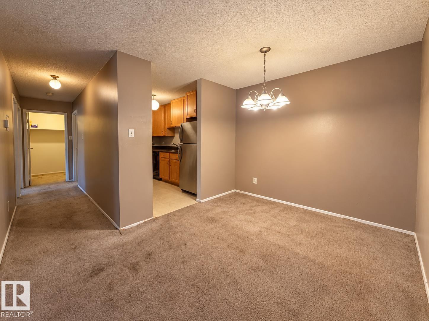 #2 11608 28 AV NW - 6