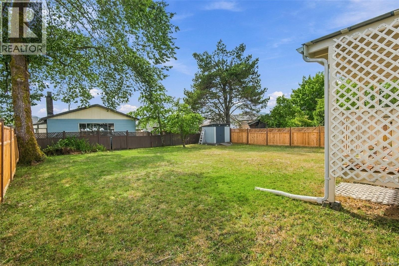 3930 Cedar St - Image 19