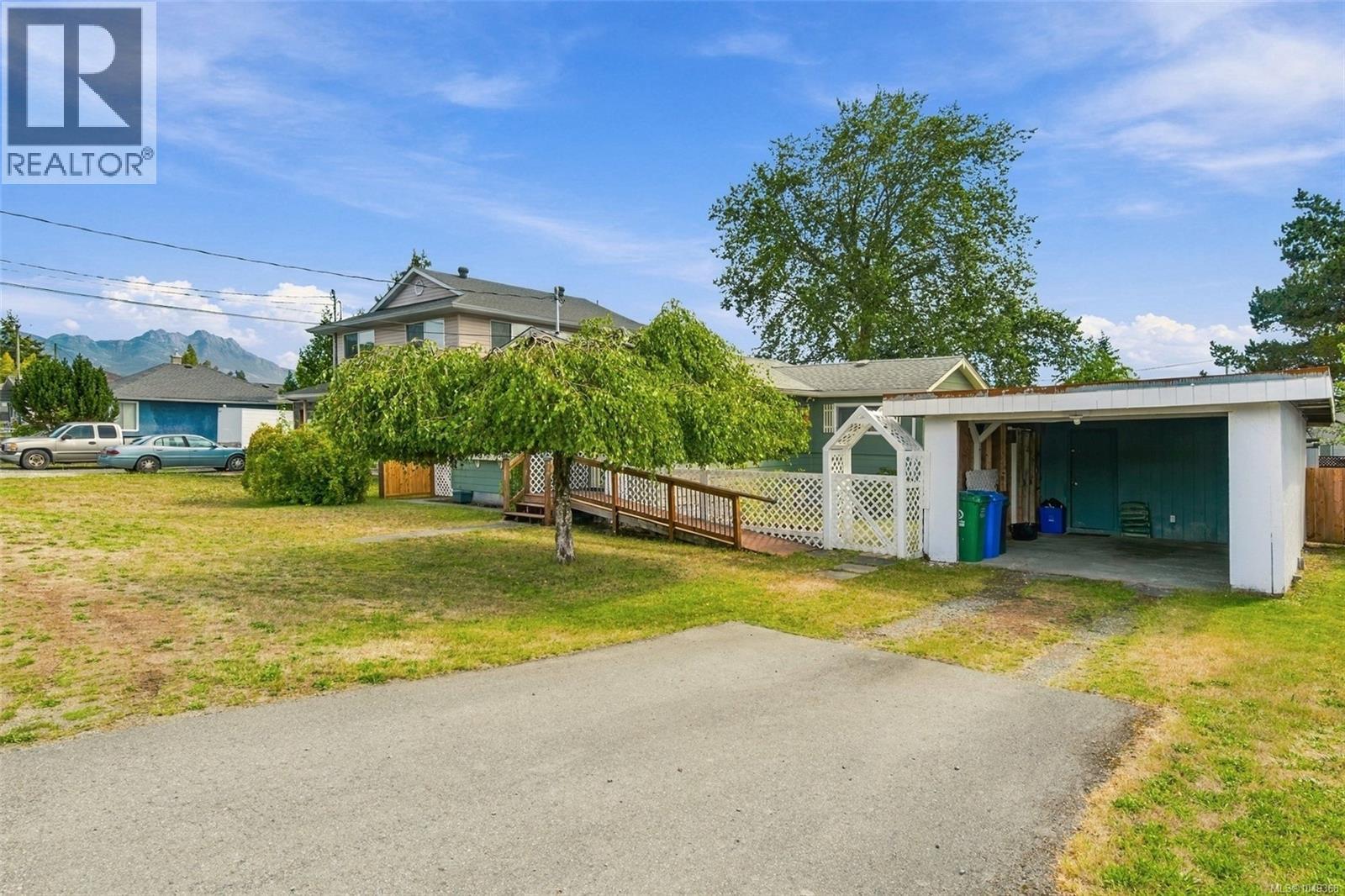 3930 Cedar St - 23