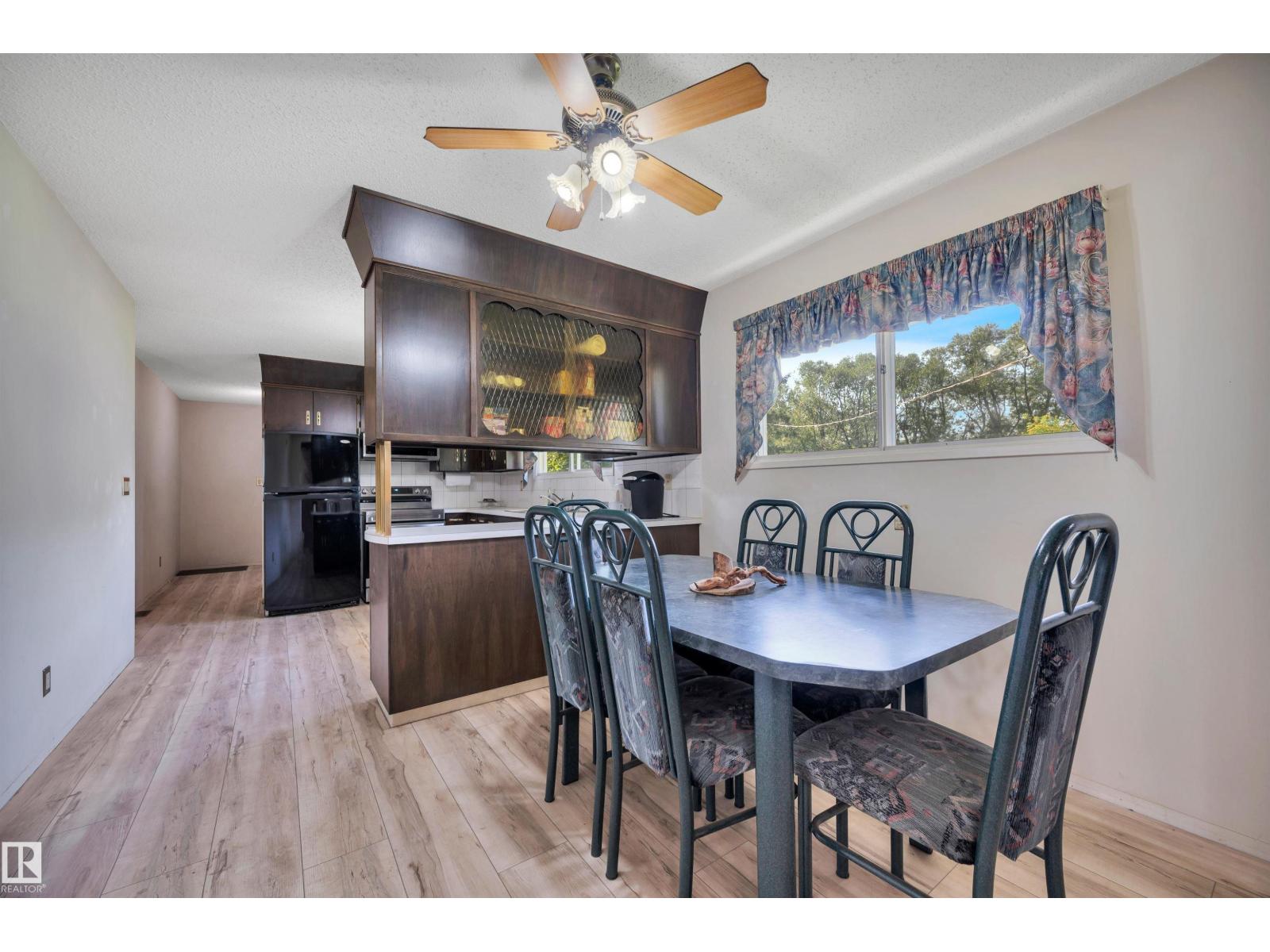 #109 52312 RGE ROAD 223 - 24