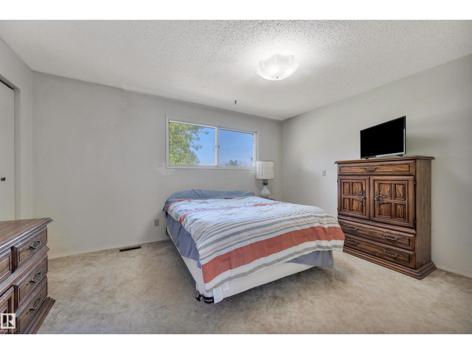 #109 52312 RGE ROAD 223 - 25