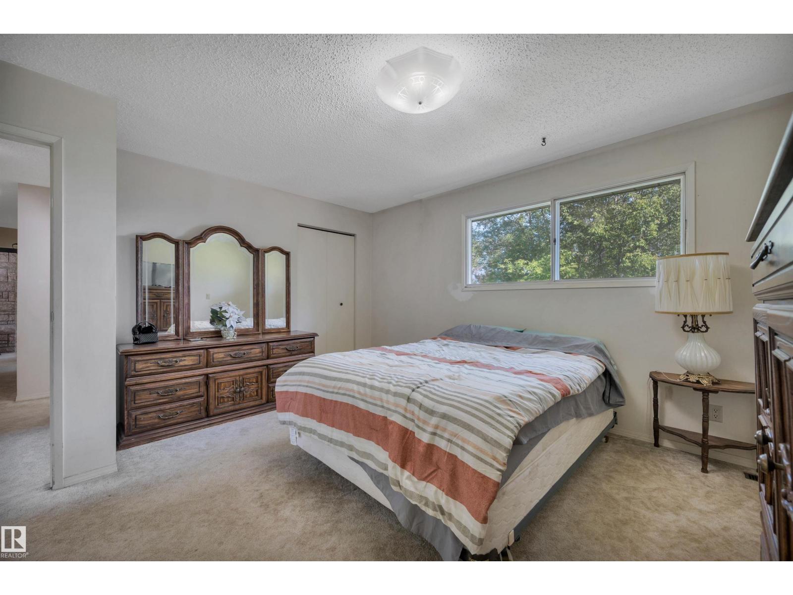 #109 52312 RGE ROAD 223 - 26