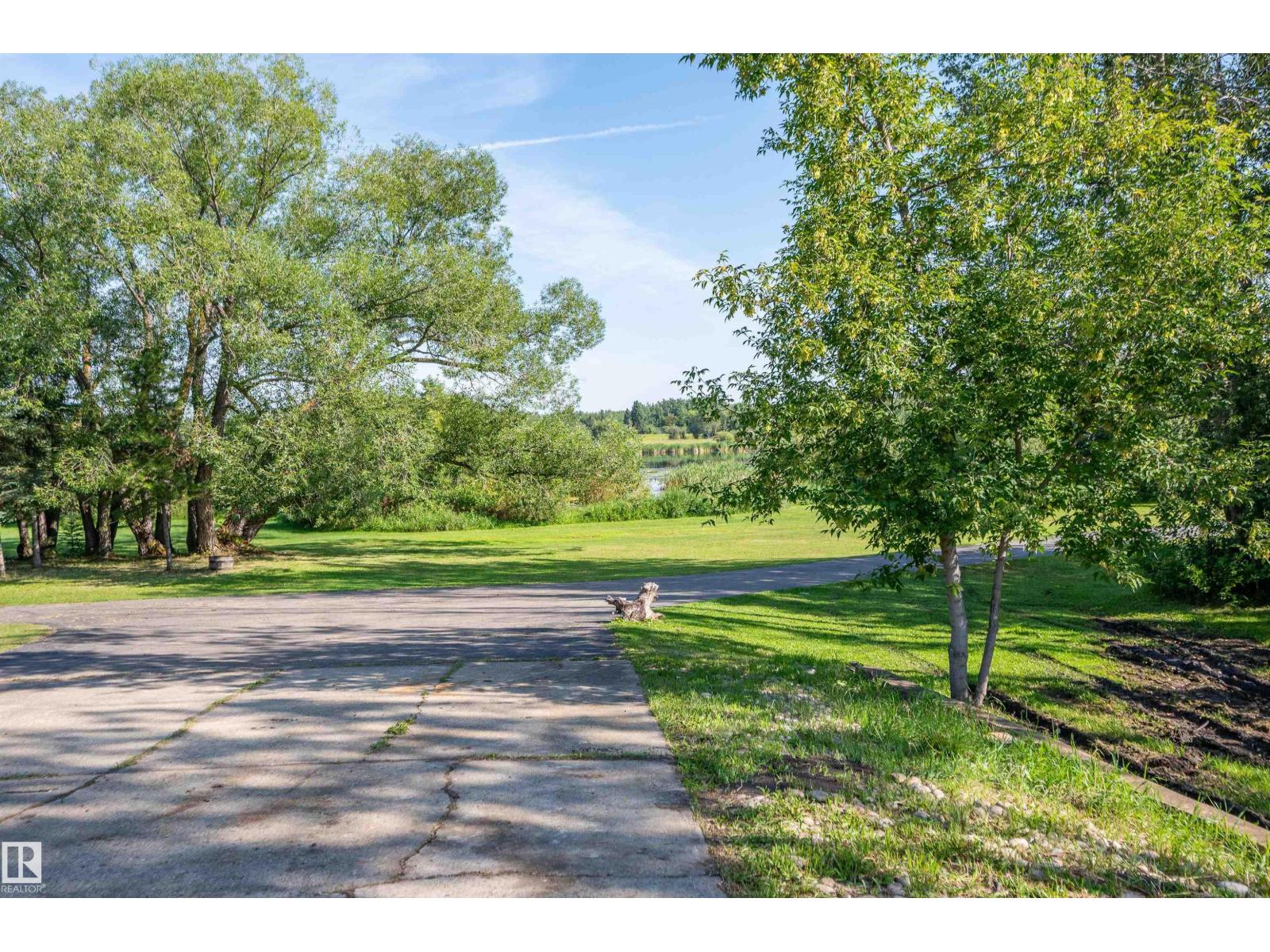 #109 52312 RGE ROAD 223 - 5