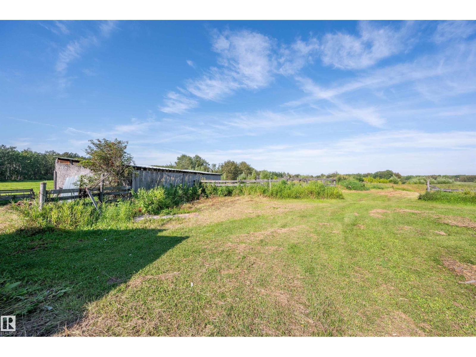 #109 52312 RGE ROAD 223 - 51