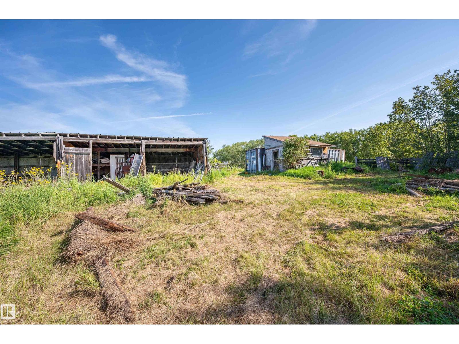 #109 52312 RGE ROAD 223 - 53