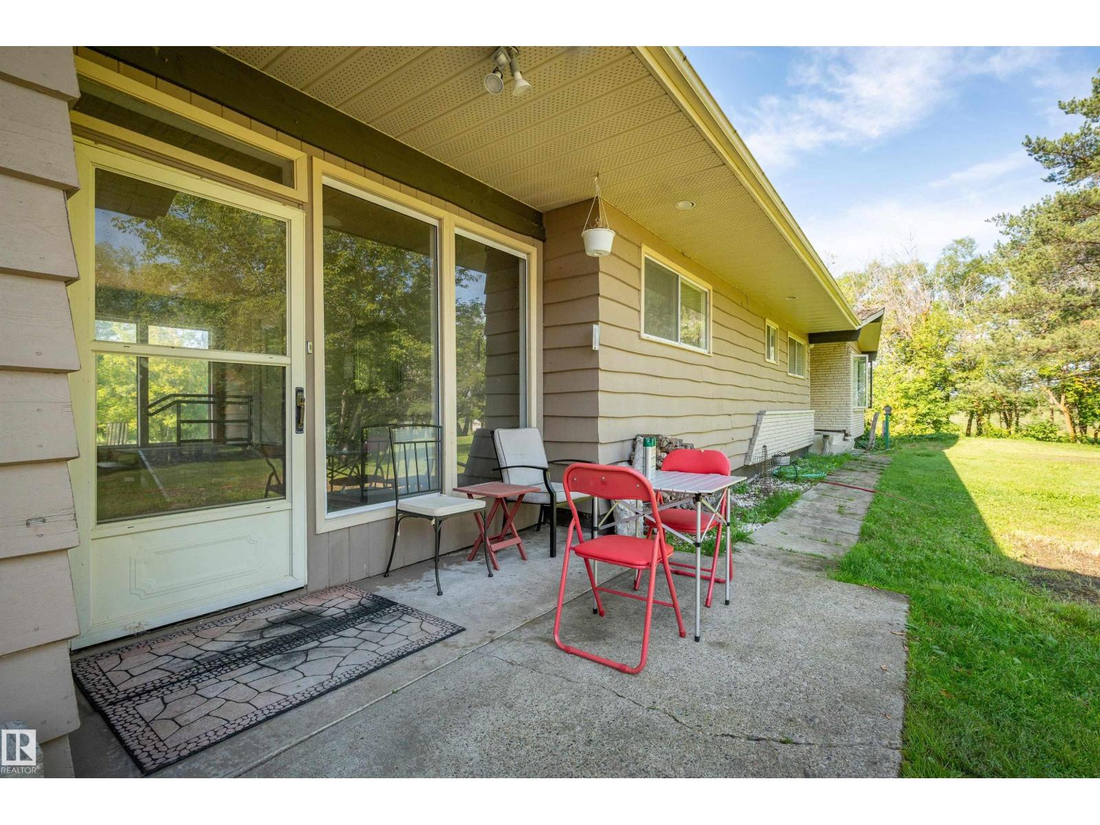 #109 52312 RGE ROAD 223 - 6