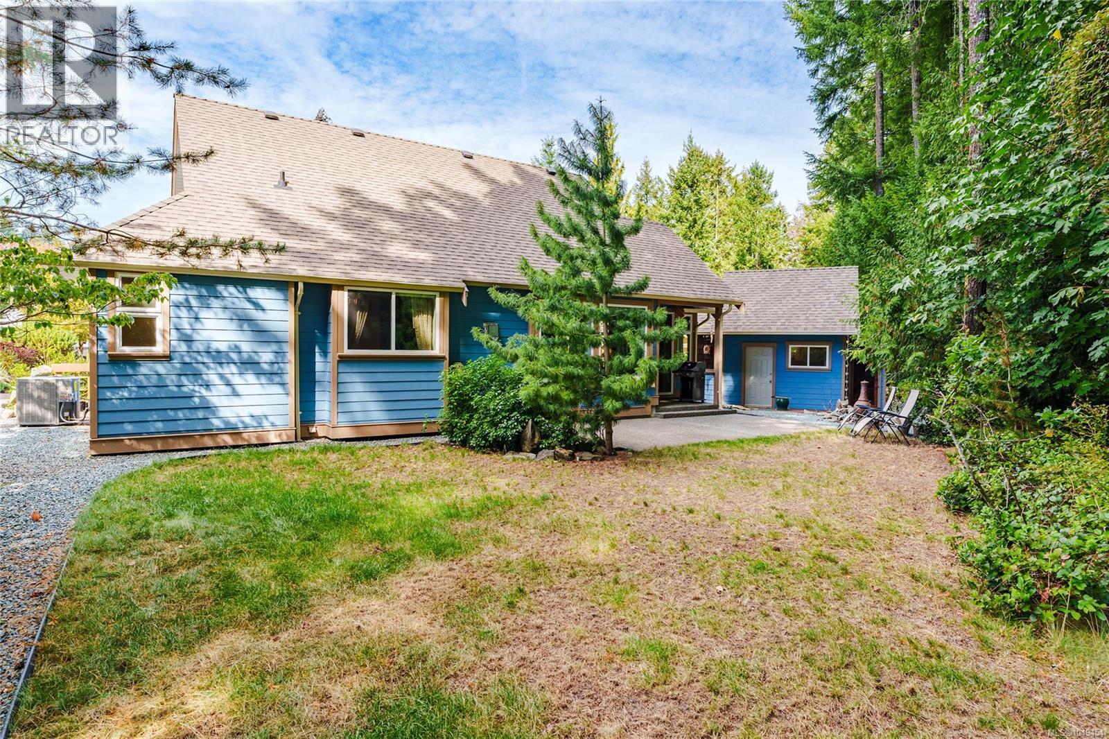 833 Hayden Pl, Ladysmith