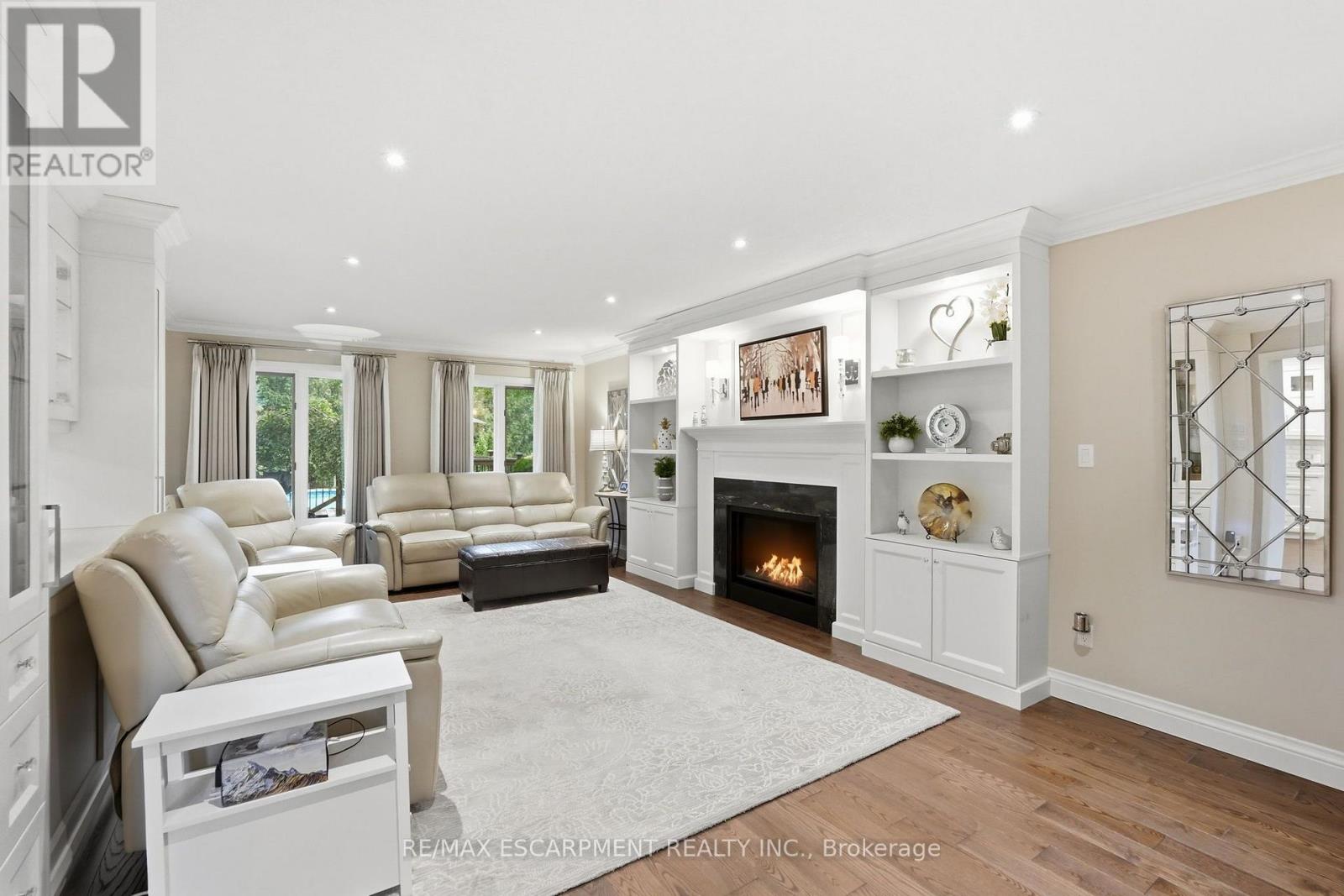 73 RICHMOND CRESCENT - 16