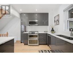 151 Jane Street, Toronto, ON M6S3Y8 Photo 15