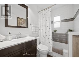 151 Jane Street, Toronto, ON M6S3Y8 Photo 25