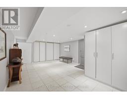 151 Jane Street, Toronto, ON M6S3Y8 Photo 29