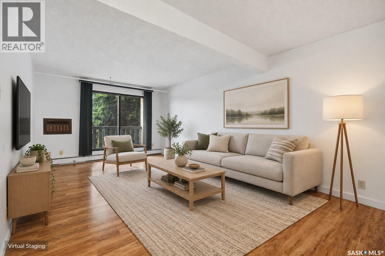 #206 311 Tait CRESCENT - 13
