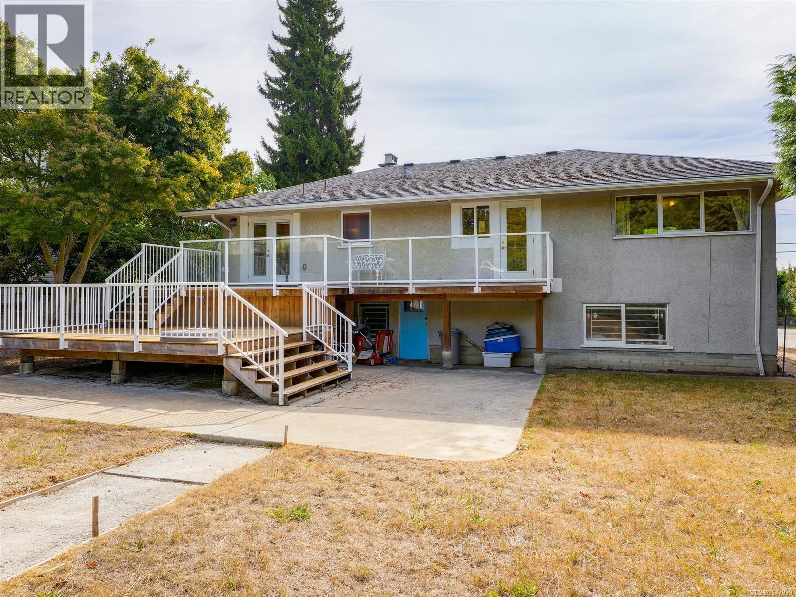 3896 Hobbs St - 26