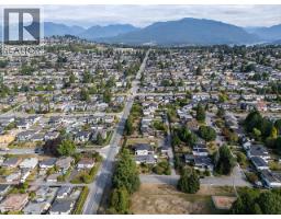 1988 Kensington Avenue, Burnaby, BC V5B4E1 Photo 10