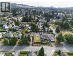 1988 Kensington Avenue, Burnaby, BC V5B4E1 Photo 13