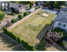1988 Kensington Avenue, Burnaby, BC V5B4E1 Photo 27