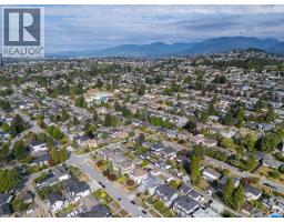1988 Kensington Avenue, Burnaby, BC V5B4E1 Photo 37