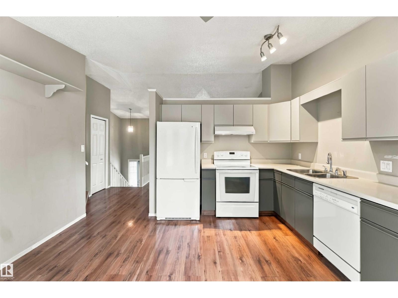 #4 53 ERIN RIDGE DR - 14